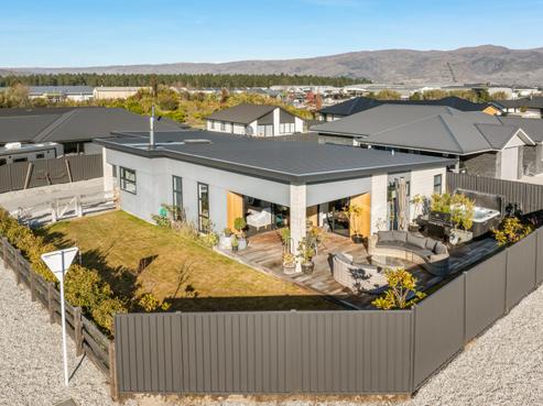 1 Smitham Drive, Cromwell