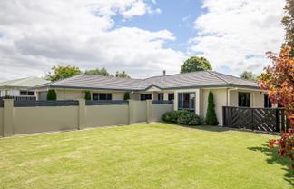 1 Harris Place, Ngatea