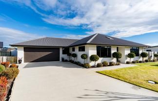 3 Anderton Crescent, Mosgiel