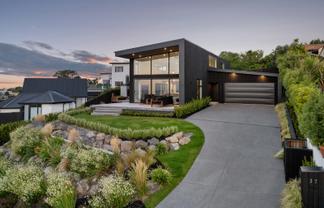 37 Revelation Drive, Clifton