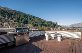 8B Kiely Lane, Queenstown Central