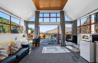 8B Kiely Lane, Queenstown Central