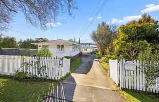50 Taylor Road, Mangere Bridge