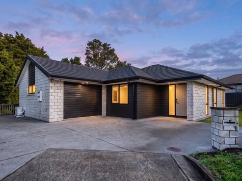 12 Rolling Stone Rise, Tikipunga