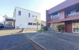 Re-vamped Birkenhead retail with parking