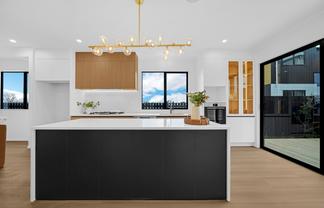 8 Gemstone Park Road, Rosehill