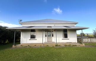 323 South Road, Hawera