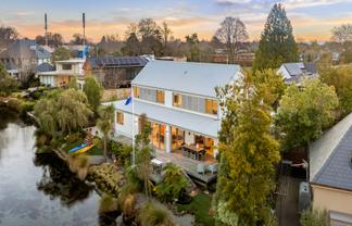 12 Clifford Avenue, Fendalton