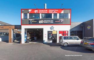 RESTAURANT OPPORTUNITY IN THE HEART OF BROWNS BAY

