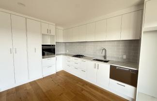 2B/221 Great North Road , Grey Lynn