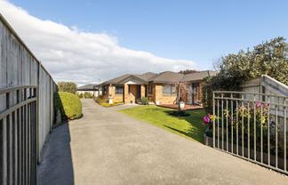 6 Liberty Grove, KELVIN GROVE