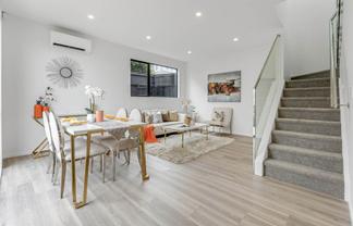 2/24 Great South Road, Manurewa
