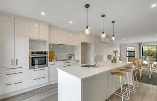17 Karearea Avenue, Porirua