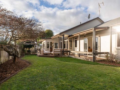 8 Jefferson Heights, Western Heights