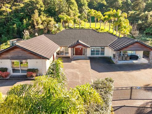 12 Stevensons Crescent, Albany Heights
