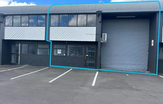 Affordable Wiri Warehouse with Parking