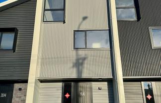 19/4 Campbell Street, Karori