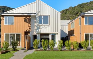 17B Puriri Street, Eastbourne