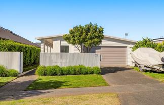 123 Coast Boulevard, Papamoa