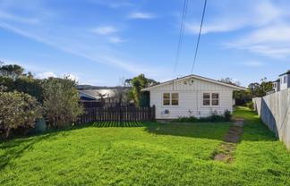 1/4 Firth Road, Torbay