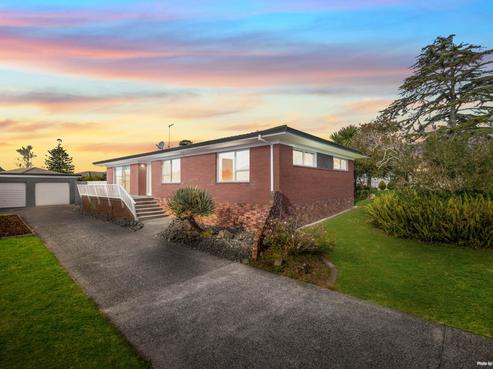 6 Raewyn Place, Pakuranga