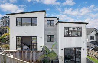 12 Golden Morning Drive, Albany
