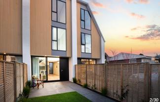 2/30 Otley Street, Christchurch Central