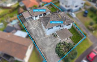 12 Tetrarch Place, Totara Vale