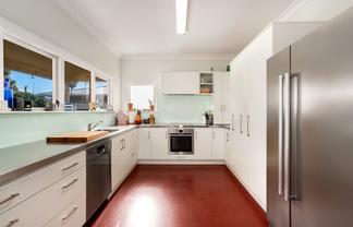 240 Muritai Road, Eastbourne