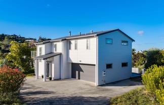 10 Taranui Place, Mangawhai Heads