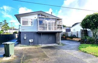 17 Mataroa Road, Mount Wellington