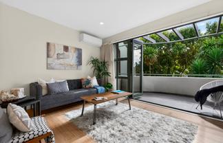 E/1 Hillcrest Avenue, Hillcrest