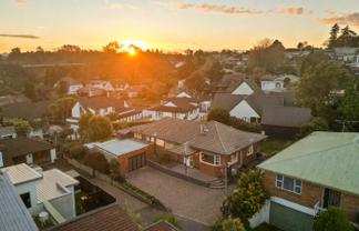 10 Sheriff Place, Riverlea
