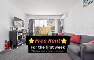 2/45 York Street, Hamilton East