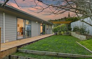9 Van Dyke Place, West Harbour
