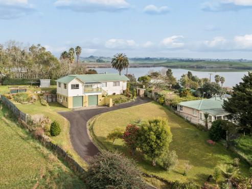 65 Weavers Crossing Road, Huntly