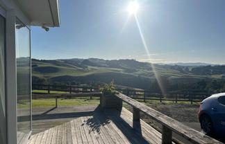 Auckland - Address withheld