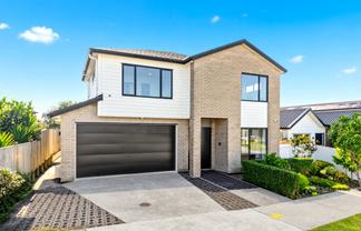63 Makete Crescent, Hobsonville