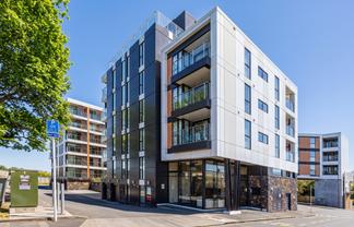 112/10 Lion Place, Epsom