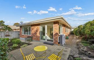 64B Rosebery Street, Belleknowes