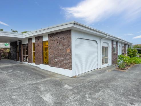 1/51A View Road, Henderson