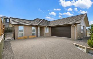 19 Lavender Way, Huntington