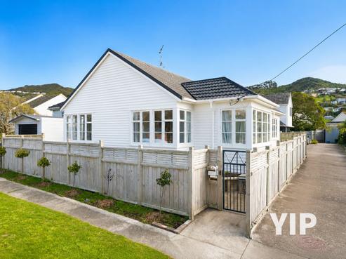 20 Bannister Avenue, Johnsonville