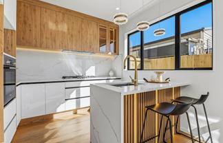 Lot 4/23 Peverill Crescent, Papatoetoe