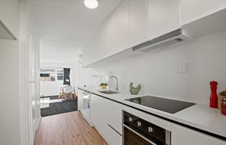 5/6 Atkinson Avenue, Otahuhu