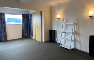 8/223 The Terrace, Wellington Central