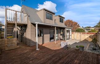 92 Heta Road, Highlands Park