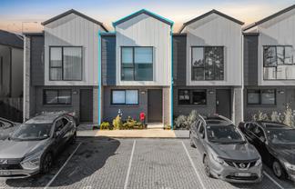 61 Whai Hua Lane, Mangere Bridge