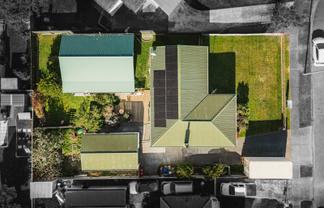5 Laws Place, Pirimai