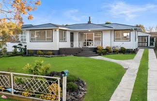 14 Mckean Avenue, Manurewa
